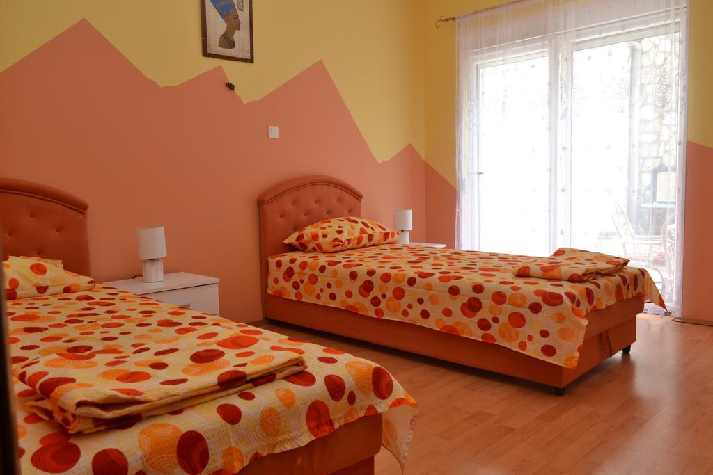 קוטור Apartments Villa Marta - Begovic מראה חיצוני תמונה