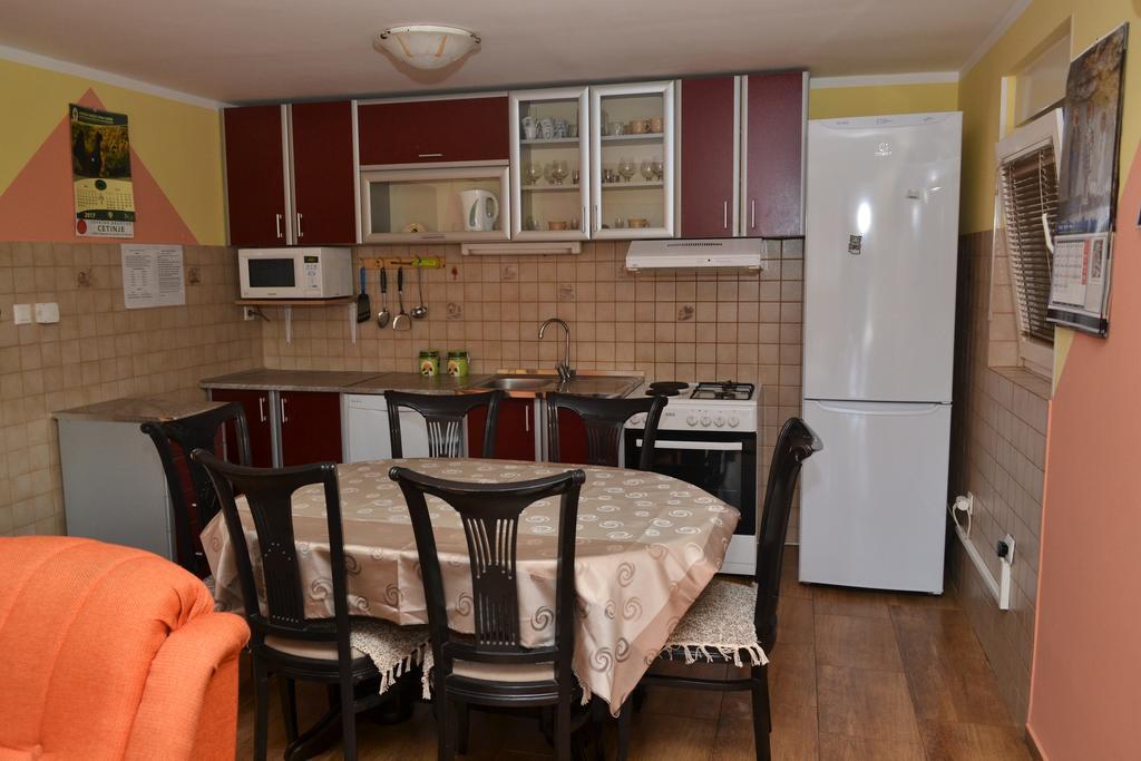 קוטור Apartments Villa Marta - Begovic מראה חיצוני תמונה