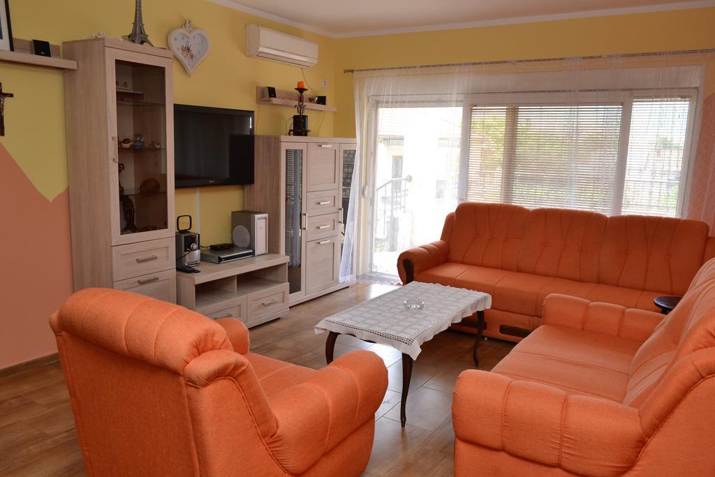 קוטור Apartments Villa Marta - Begovic מראה חיצוני תמונה